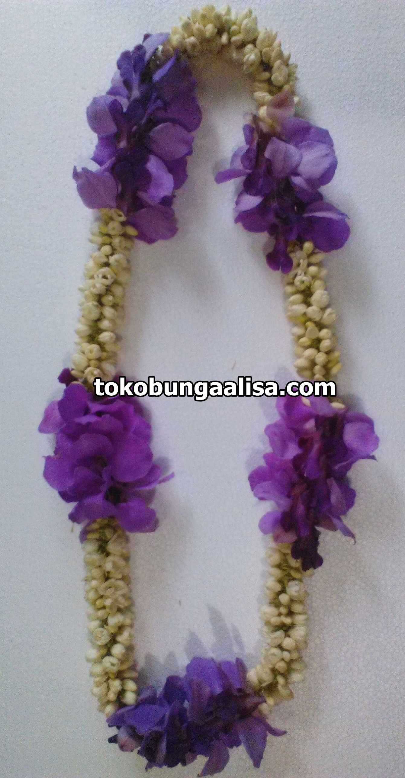 Bunga Kalung 18 - TOKO BUNGA ALISA (ALISA FLOWER & GIFT)